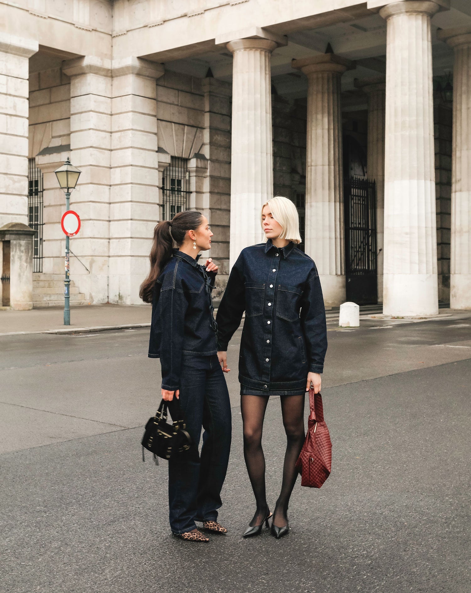 Fleur | Dames Schoudertas Gevlochten Bordeaux met Verstelbare Riem