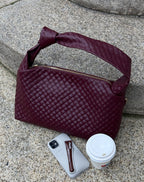 Fleur | Dames Schoudertas Gevlochten Bordeaux met Verstelbare Riem
