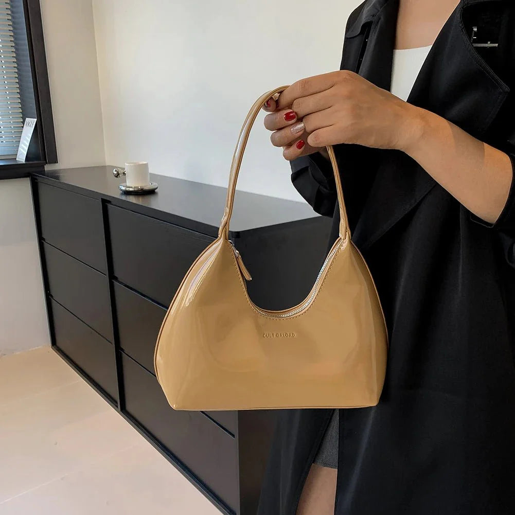 Elegante Leren Hobo-Tas voor Dagelijks Gebruik – Ruim Ontwerp met Hoogwaardig Leer in Neutrale Kleur-4